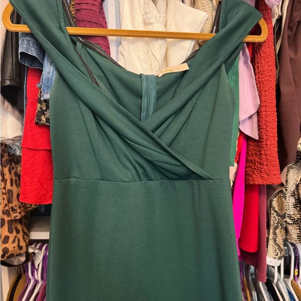 Boutique Green Mermaid Midi Dress - Picture 3 of 3